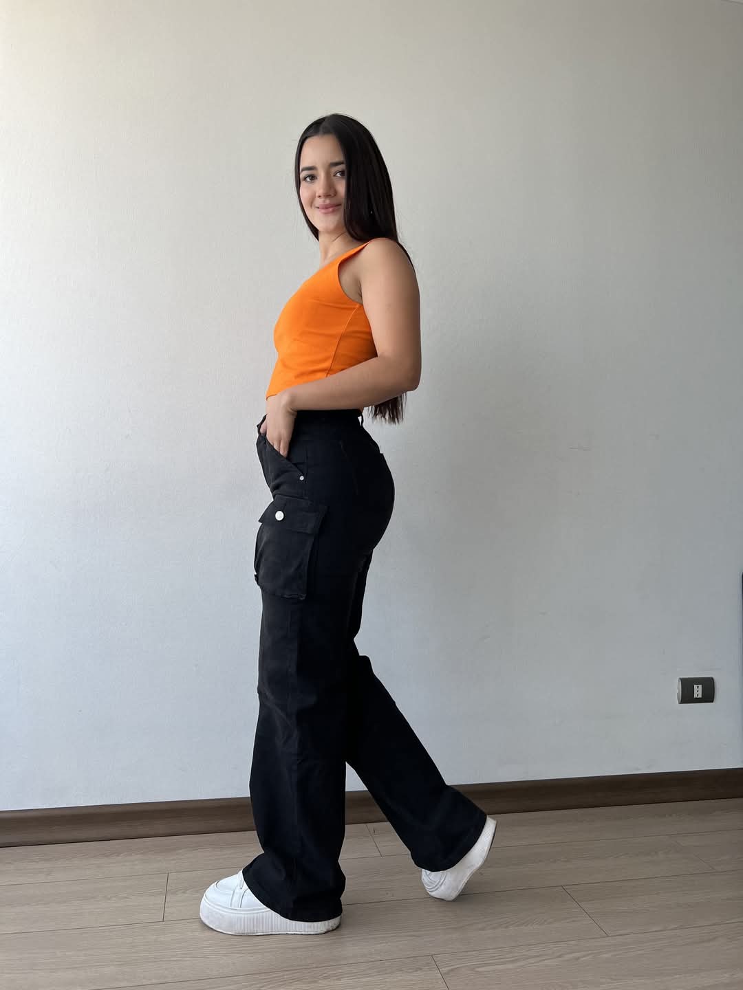 Cargo black Emma