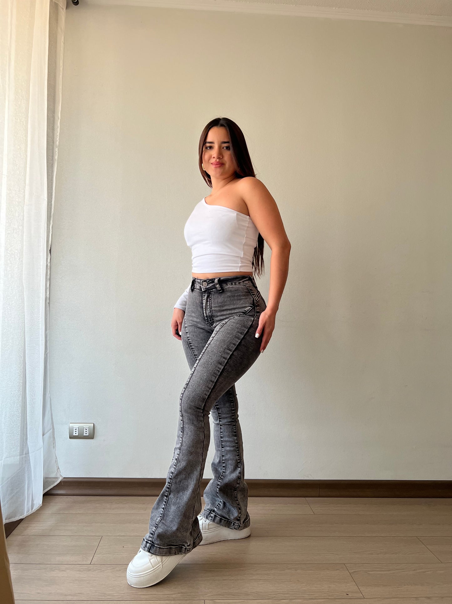 flare Gris Amira