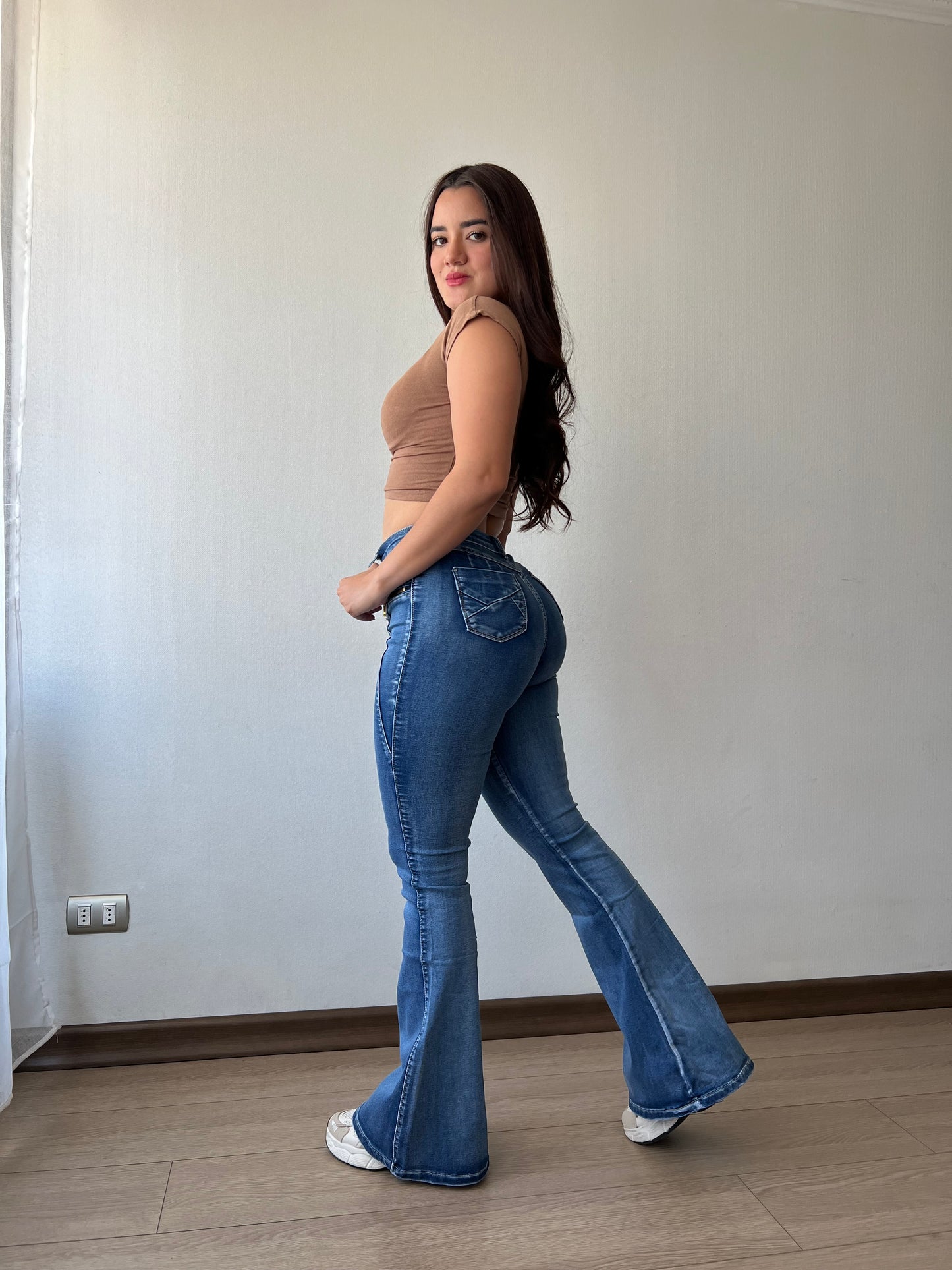 Flare blue Allison