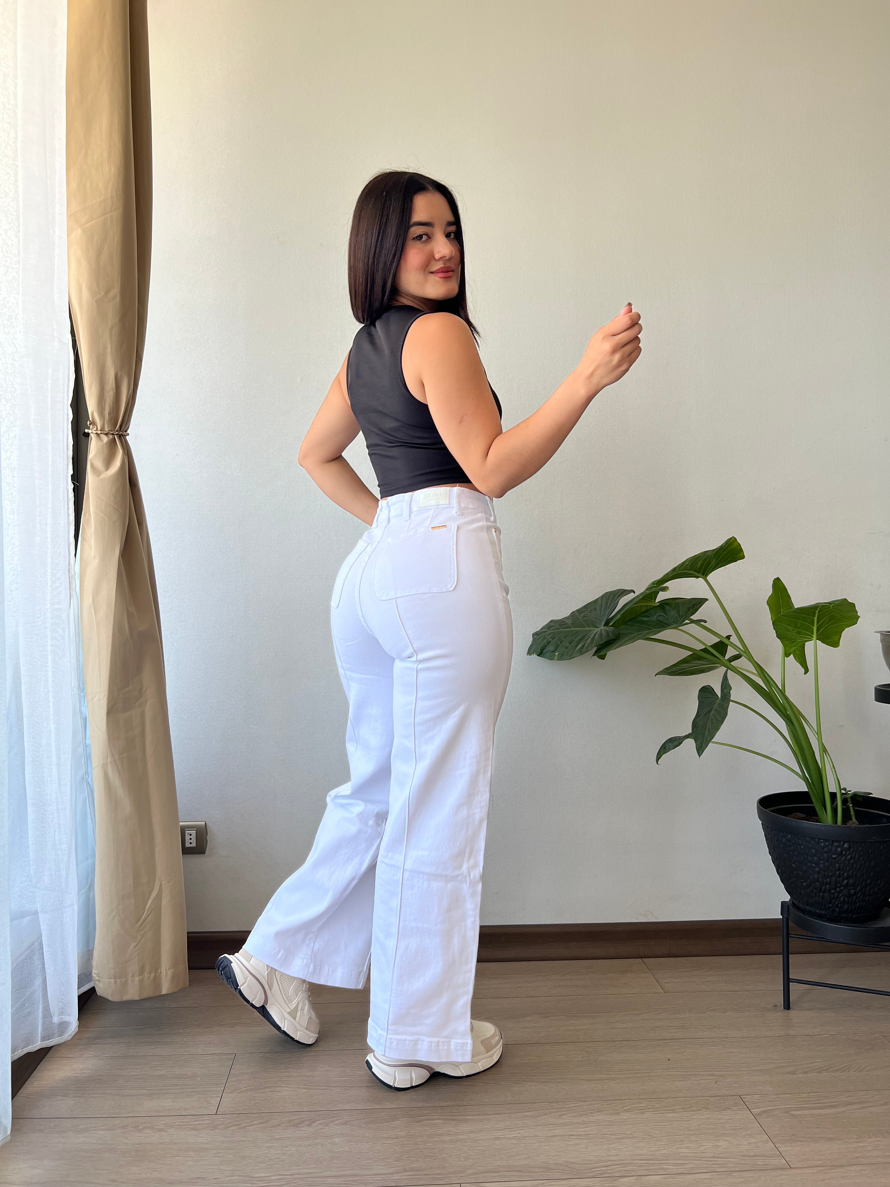 Wide leg white