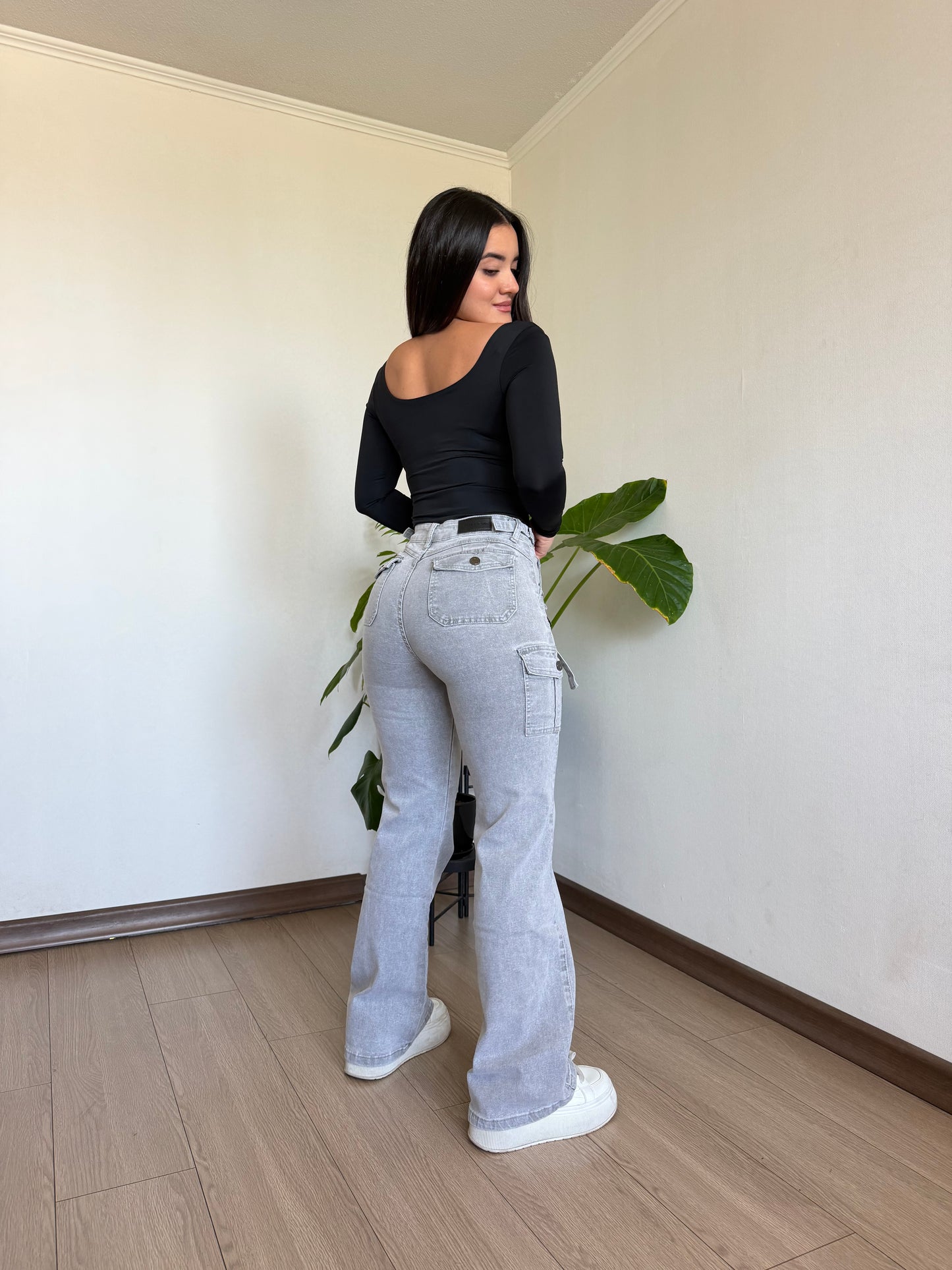 Cargo grey menina