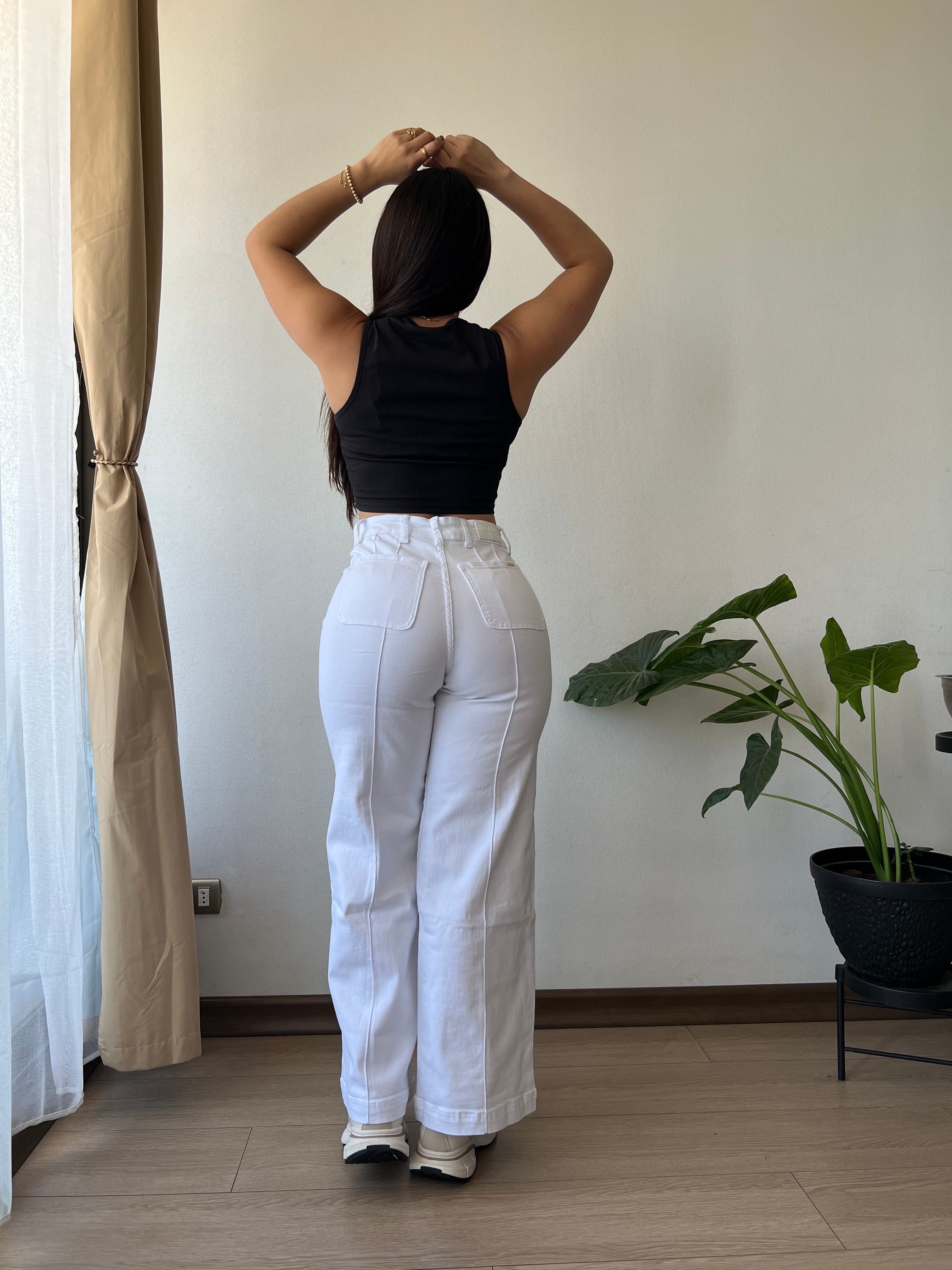 Wide leg white