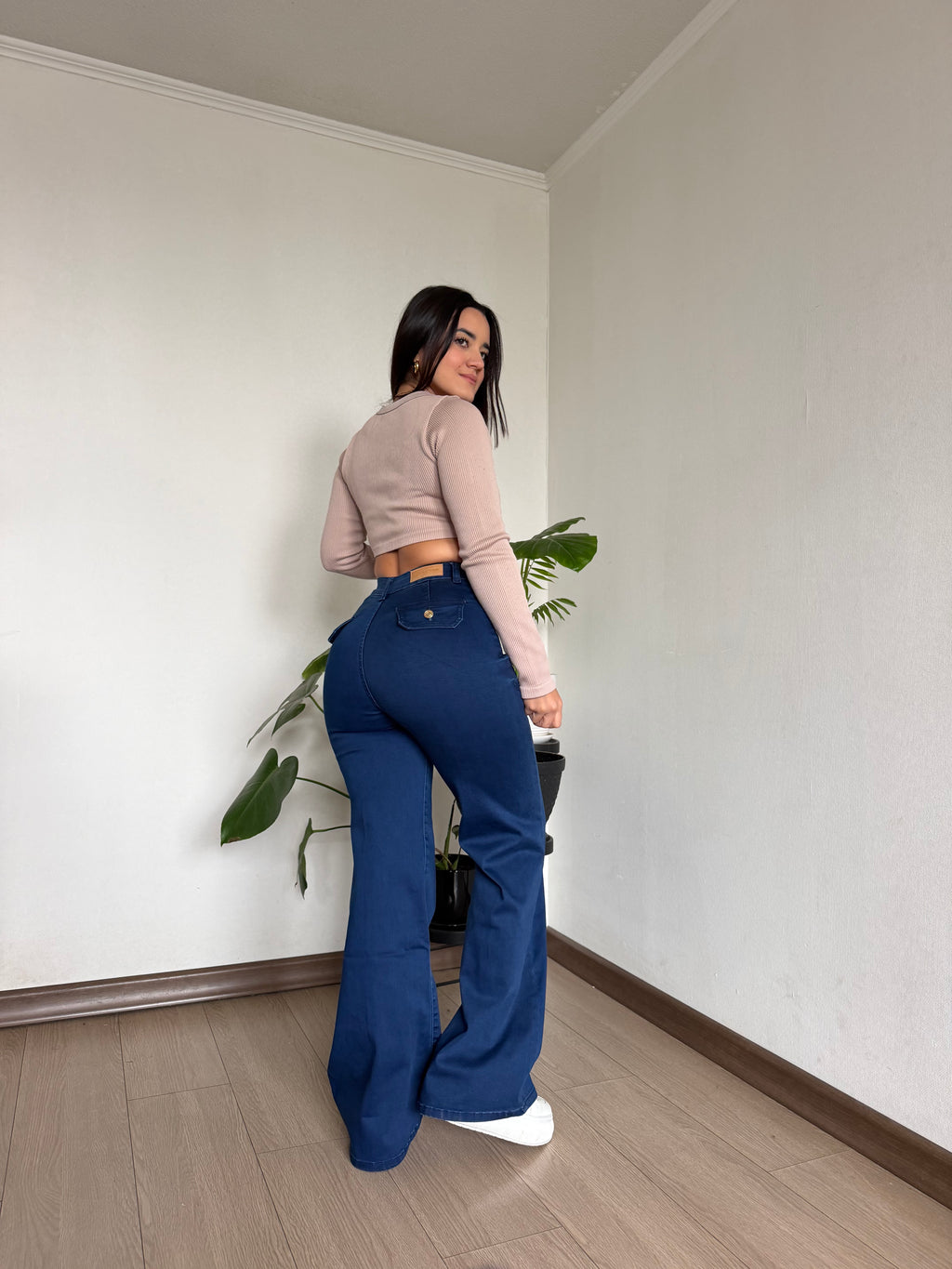 wide leg luna