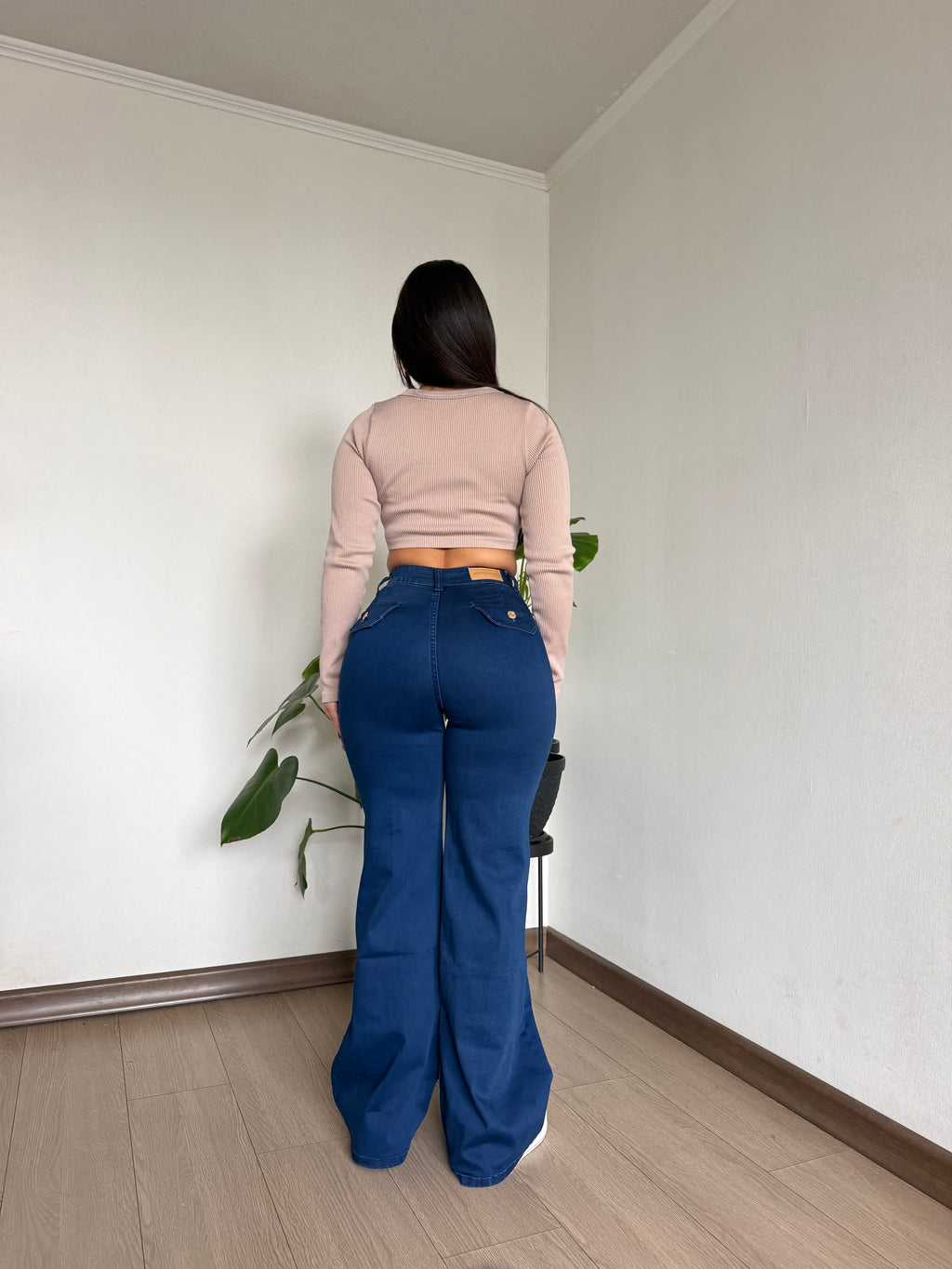 wide leg luna