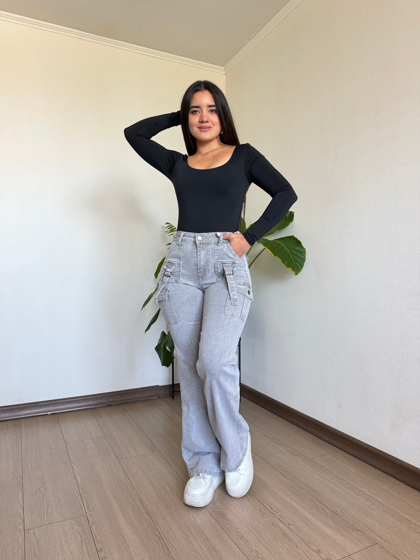 Cargo grey menina
